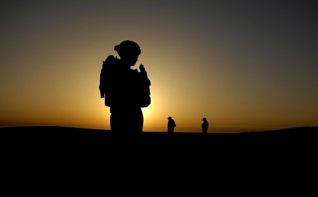 Intelligence officials: ISIS is losing on the battlefield, but still winning online